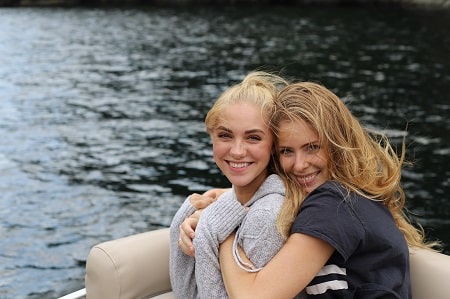 A picture of Jordan Claire Robbins with her good friend, actress Jessica Sipos.
